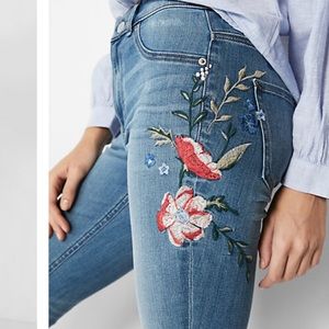 EXPRESS FLORAL EMBROIDED ANKLE HIGH RISE JEANS